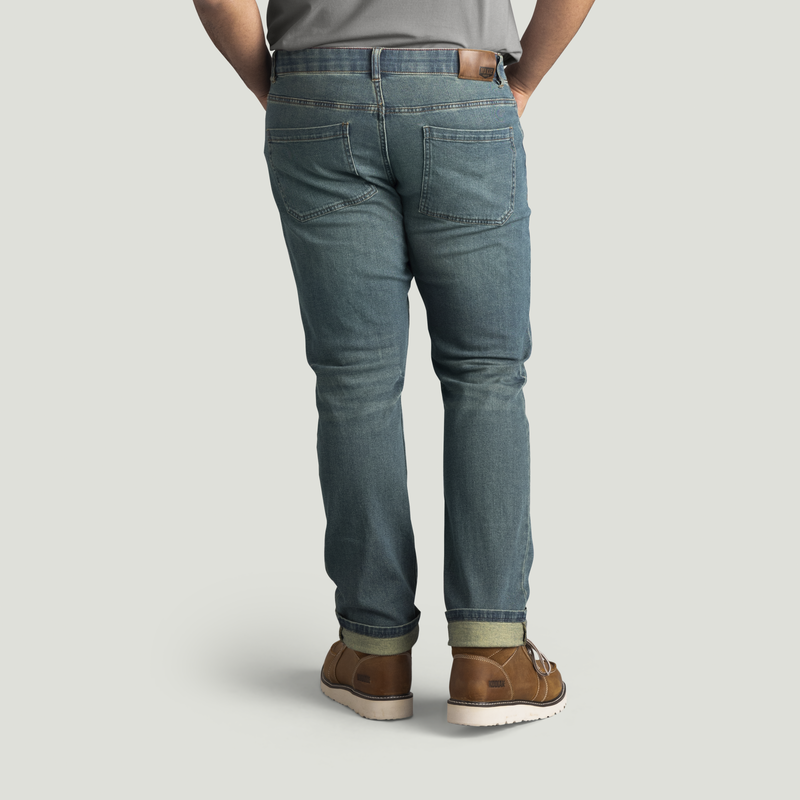 Men's Straight Fit Lightweight Cooling Jean image number 5