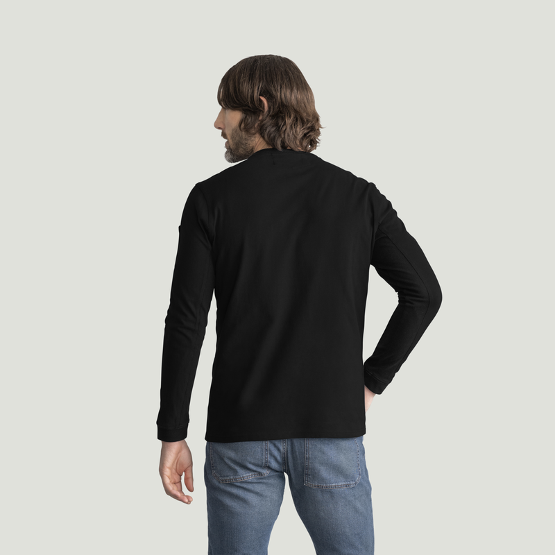 Men's Slim Fit Cotton Long Sleeve Pocket T-Shirt image number 1
