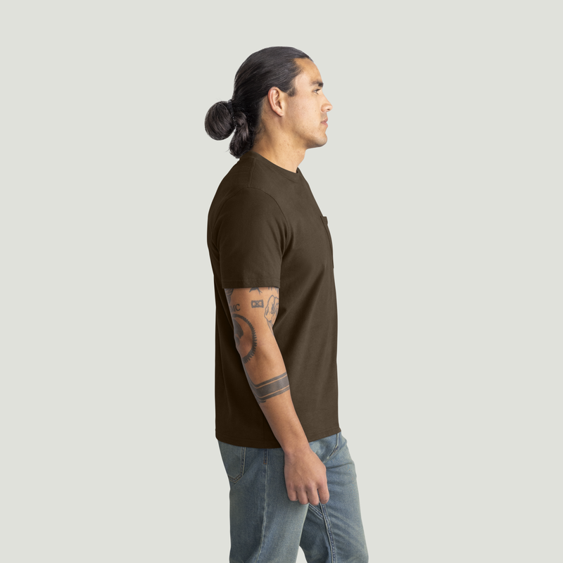 Men's Slim Fit Cotton Pocket T-Shirt image number 4