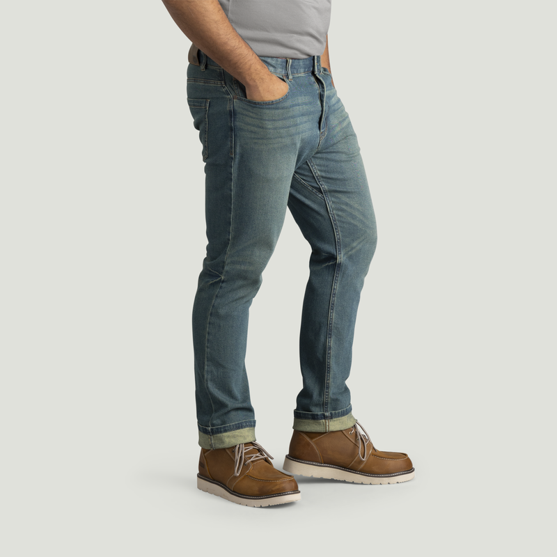 Men's Straight Fit Lightweight Cooling Jean image number 7