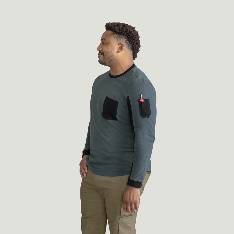 Men's Slim Fit Cotton Long Sleeve Pocket T-Shirt image number 7