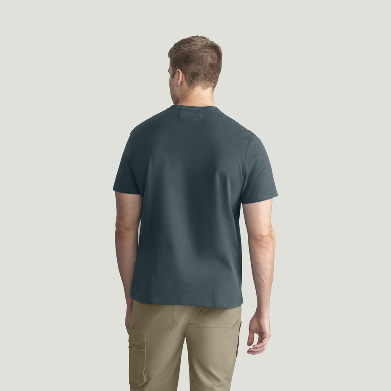 Men's Slim Fit Cotton Pocket T-Shirt image number 5