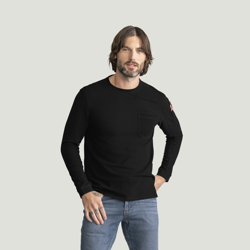 Men's Slim Fit Cotton Long Sleeve Pocket T-Shirt image number 0