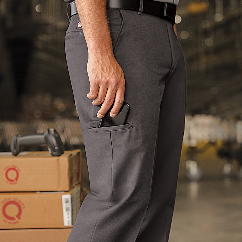 Men's Cell Phone Pocket Pant image number 5