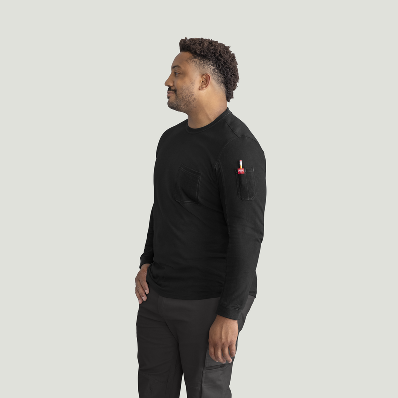 Men's Slim Fit Cotton Long Sleeve Pocket T-Shirt image number 6